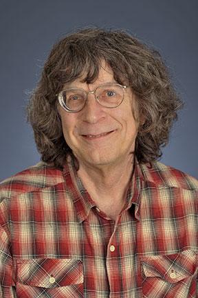 photo of Long-time Ohio State Marion physics professor, Dr. Gordon J. Aubrecht, II