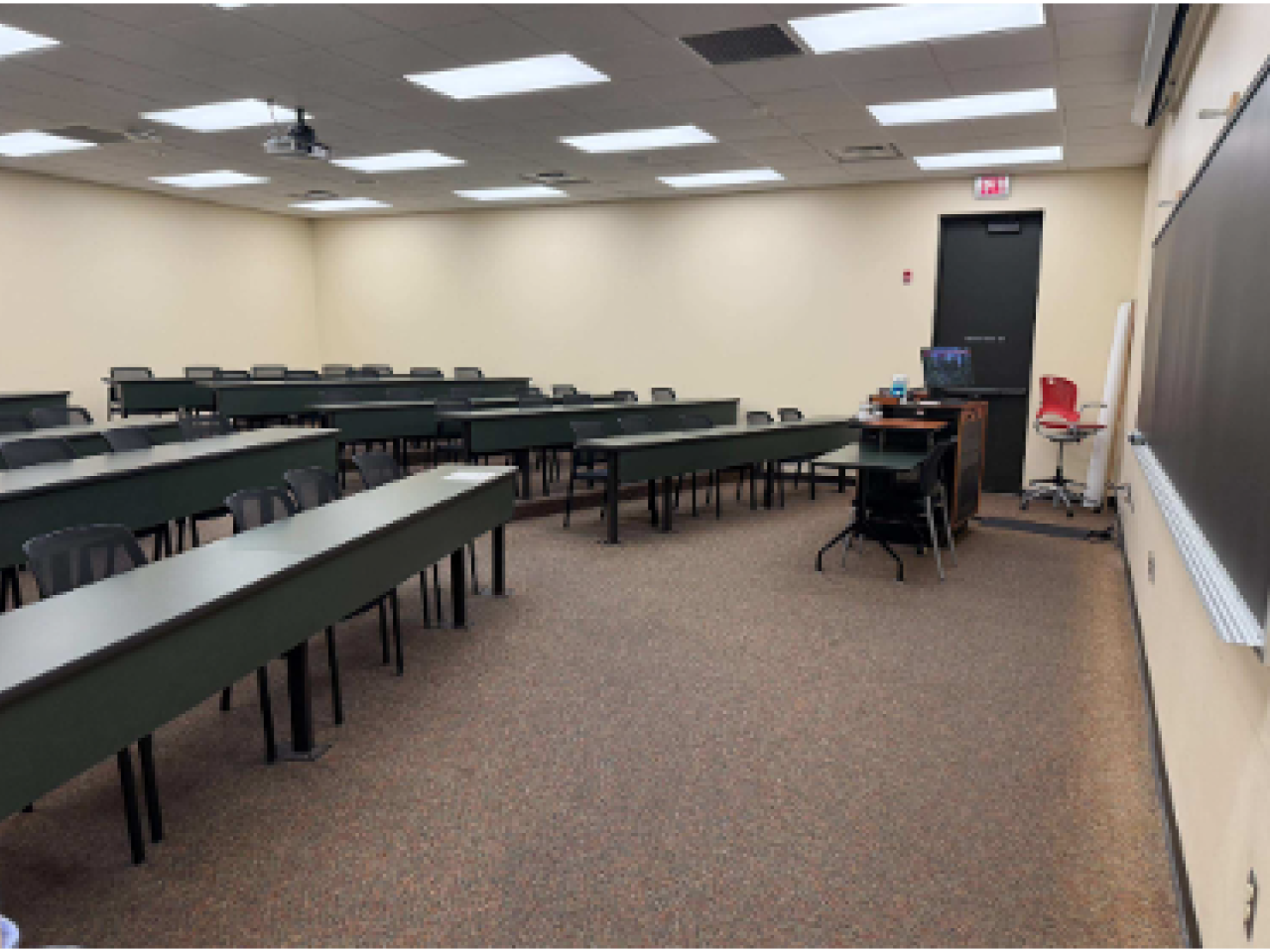 wide angle shot of morrill hall room 160