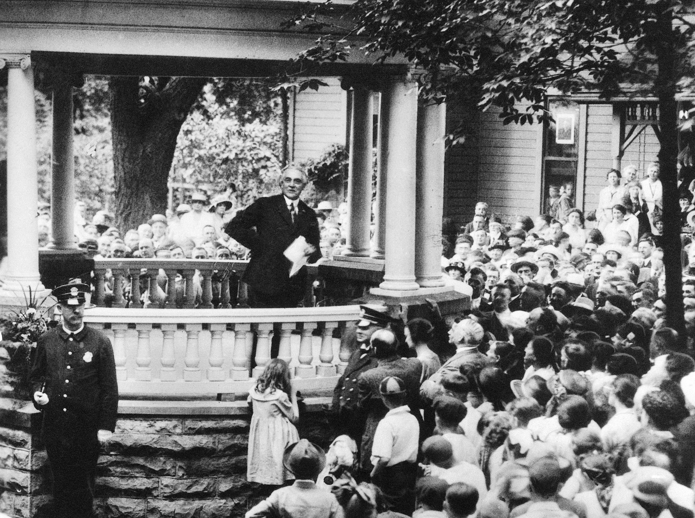 President Harding campaigning on his front porch